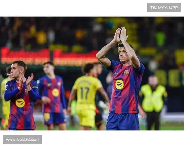 巴萨双星闪耀欧冠赛场 莱万再谱射手传奇引领球队凯旋 巴萨双星闪耀欧冠赛场 莱万再谱射手传奇引领球队凯旋